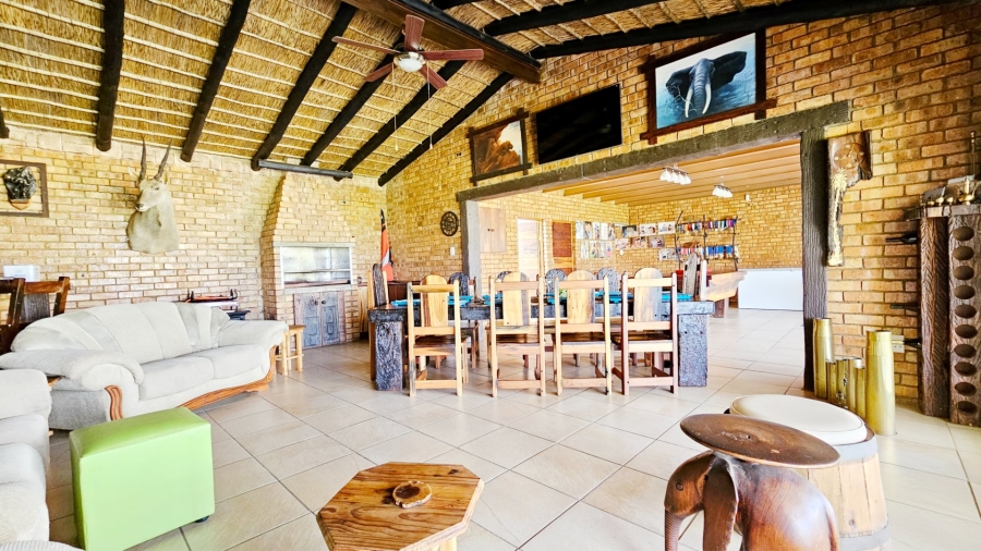 3 Bedroom Property for Sale in Oranjeville Free State